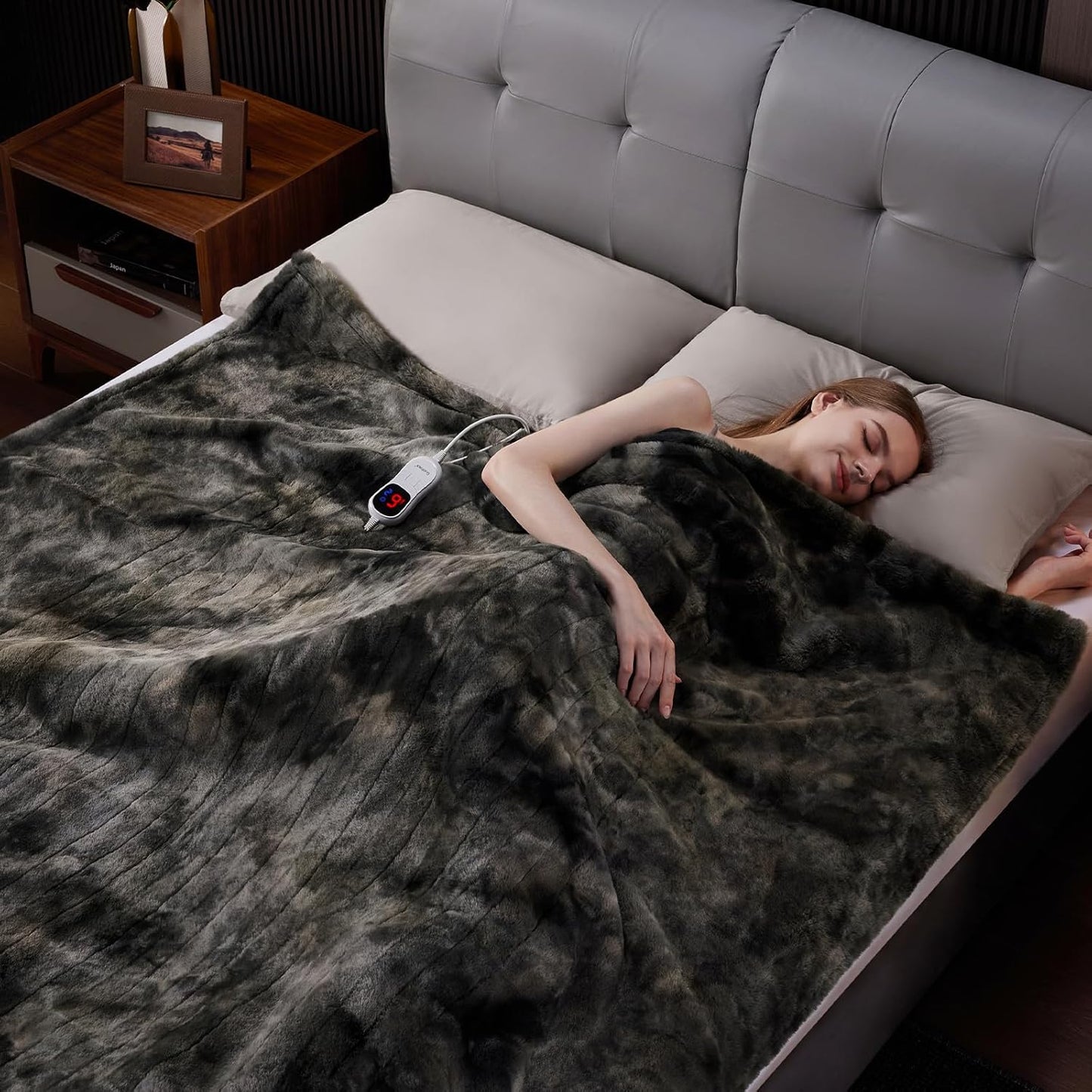 Heated Blanket Electric Throw, Soft Faux Rabbit Fur Electric Blanket with 10 Heating Levels 5 Sitting Timer Auto Off, Dual-Controller Heating Blankets, Machine Washable(84"×90" Light Grey)